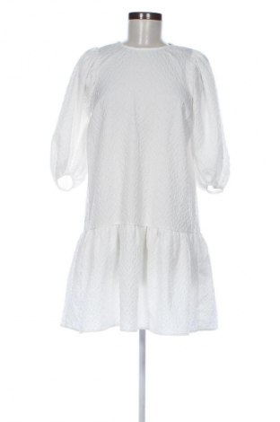 Φόρεμα Primark, Μέγεθος S, Χρώμα Λευκό, Τιμή 7,99 €