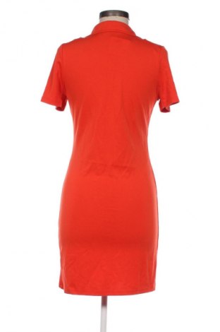 Šaty  Pull&Bear, Velikost L, Barva Oranžová, Cena  193,00 Kč