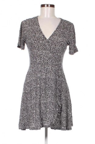 Šaty  Pull&Bear, Velikost L, Barva Vícebarevné, Cena  189,00 Kč