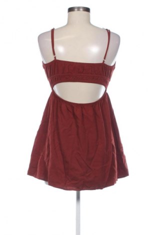 Šaty  Pull&Bear, Velikost M, Barva Červená, Cena  219,00 Kč