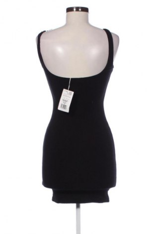 Šaty  Pull&Bear, Veľkosť XS, Farba Čierna, Cena  9,95 €