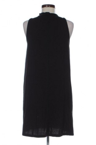 Šaty  Pull&Bear, Velikost L, Barva Černá, Cena  189,00 Kč