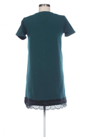 Рокля Pull&Bear, Размер S, Цвят Зелен, Цена 3,57 €