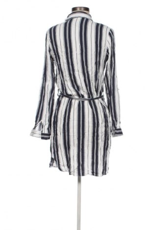 Šaty  Reserved, Velikost M, Barva Vícebarevné, Cena  139,00 Kč