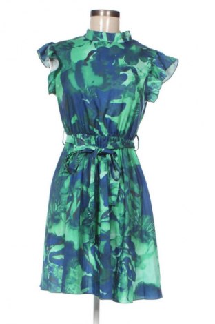 Рокля SHEIN, Размер S, Цвят Многоцветен, Цена 11,75 €