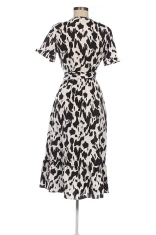 Рокля SHEIN, Размер M, Цвят Многоцветен, Цена 13,29 €