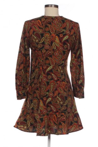 Šaty  Sfera, Velikost S, Barva Vícebarevné, Cena  49,00 Kč