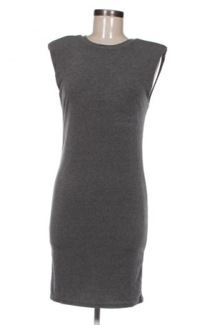 Šaty  Sinsay, Velikost L, Barva Šedá, Cena  582,00 Kč