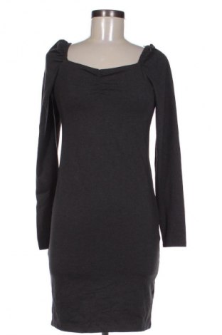 Šaty  Sinsay, Velikost L, Barva Šedá, Cena  109,00 Kč