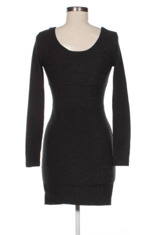 Šaty  Sinsay, Velikost S, Barva Černá, Cena  89,00 Kč
