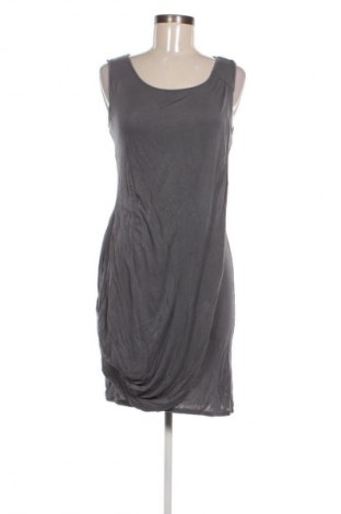 Šaty  Sisley, Veľkosť M, Farba Sivá, Cena  18,95 €