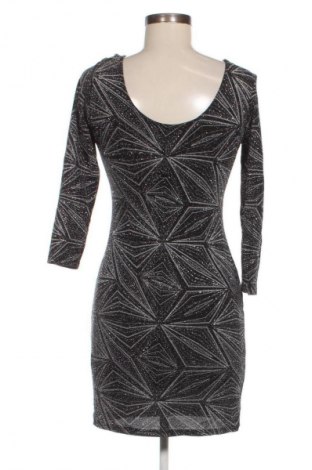 Šaty  Sisters Point, Velikost M, Barva Vícebarevné, Cena  149,00 Kč