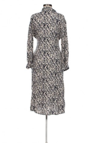 Šaty  Stradivarius, Velikost M, Barva Vícebarevné, Cena  227,00 Kč