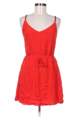 Рокля Tommy Jeans, Размер S, Цвят Червен, Цена 29,14 €