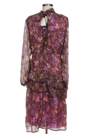 Šaty  Trendyol, Velikost L, Barva Vícebarevné, Cena  739,00 Kč