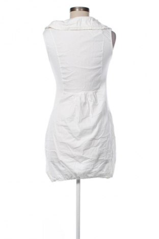 Рокля Unbranded, Размер M, Цвят Бял, Цена 7,15 €