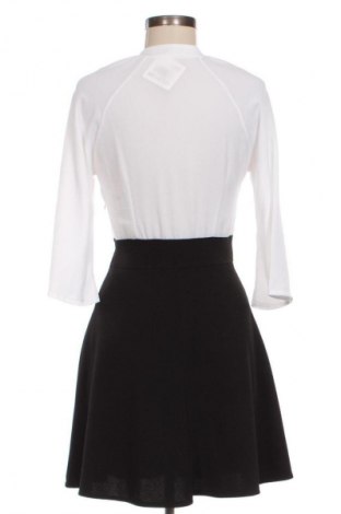 Šaty  Unbranded, Velikost M, Barva Vícebarevné, Cena  366,00 Kč