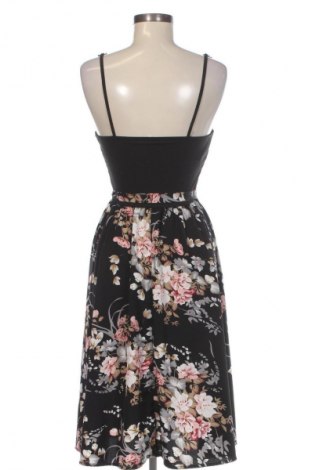 Šaty  Unbranded, Velikost S, Barva Vícebarevné, Cena  279,00 Kč