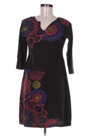 Šaty  Unbranded, Velikost S, Barva Vícebarevné, Cena  49,00 Kč