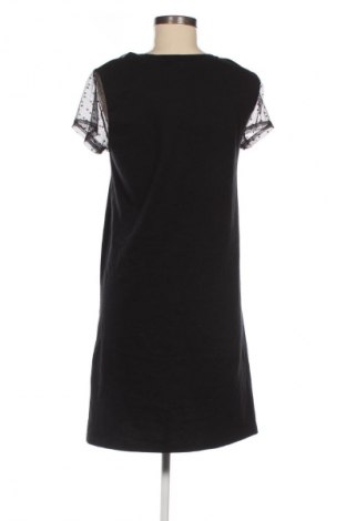 Ruha Unbranded, Méret M, Szín Fekete, Ár 4 809 Ft