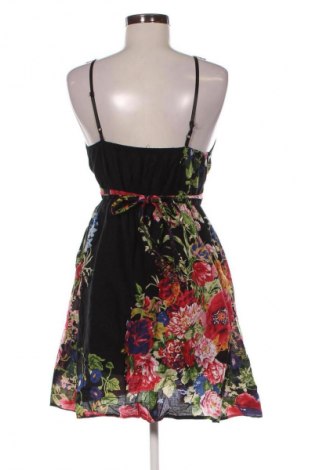 Šaty  Unbranded, Velikost XXS, Barva Vícebarevné, Cena  219,00 Kč