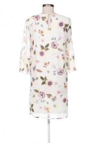 Šaty  VILA, Velikost M, Barva Vícebarevné, Cena  279,00 Kč