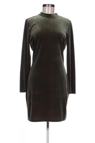 Kleid VILA, Größe M, Farbe Grün, Preis € 10,99