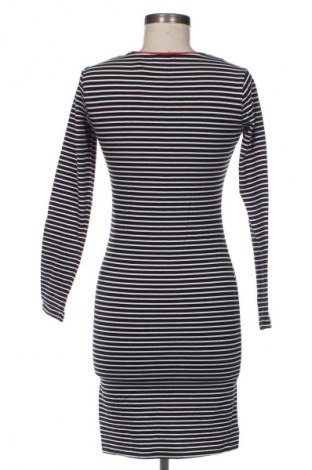 Šaty  Yfl Reserved, Velikost S, Barva Vícebarevné, Cena  59,00 Kč