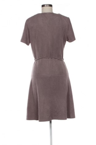 Šaty  Zero, Velikost M, Barva Béžová, Cena  119,00 Kč