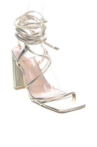 Σανδάλια Cuccoo, Μέγεθος 37, Χρώμα Χρυσαφί, Τιμή 15,76 €