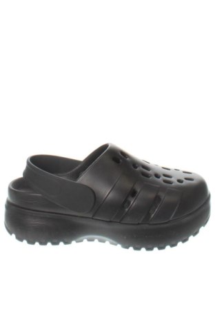 Papuci Adidas, Mărime 39, Culoare Negru, Preț 391,99 Lei, #138018217