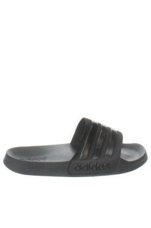 Papuci Adidas, Mărime 43, Culoare Negru, Preț 200,99 Lei, #138018302