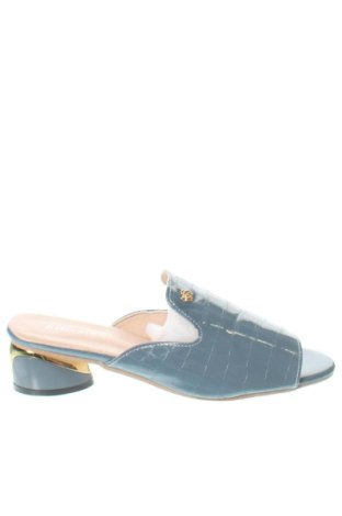 Papuci Unbranded, Mărime 43, Culoare Gri, Preț 196,32 Lei, #138011433