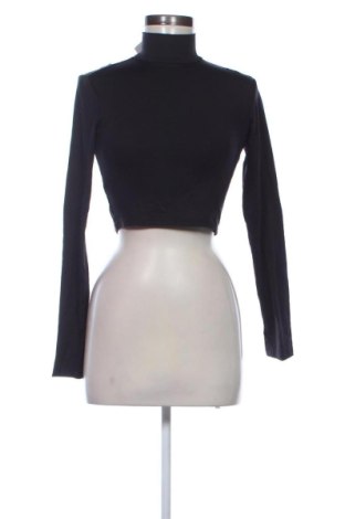 Dámská halenka Bershka, Velikost S, Barva Černá, Cena  409,00 Kč, #138001768