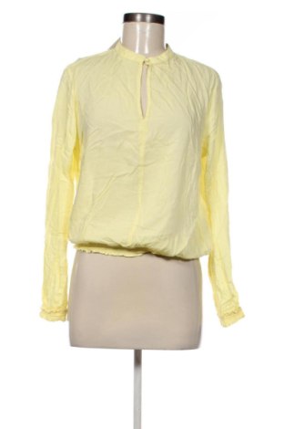 Damen Shirt United Colors Of Benetton, Größe L, Farbe Gelb, Preis 8,76 €, #138021230
