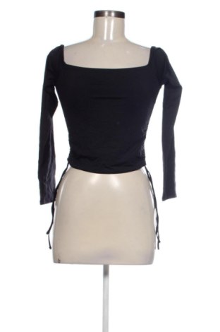 Damen Shirt Bershka, Größe S, Farbe Schwarz, Preis 6,00 €, #138021596