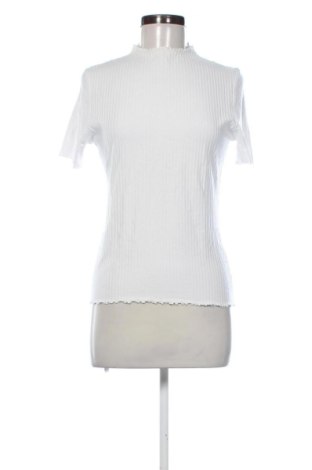 Дамска блуза ONLY, Размер S, Цвят Бял, Цена 8,00 €, #138039841
