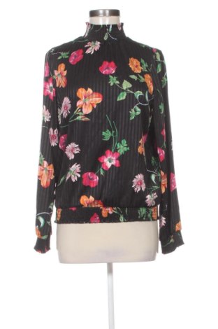 Bluză de femei Vero Moda, Mărime S, Culoare Multicolor, Preț 123,99 Lei, #138043966