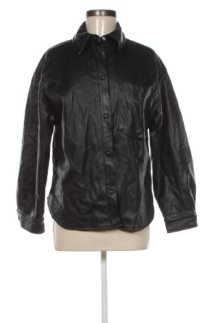 Дамска риза Pull&Bear, Размер S, Цвят Черен, Цена 8,18 €, #138010568