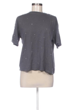 Tricou de femei Unbranded, Mărime S, Culoare Gri, Preț 36,74 Lei, #138004986