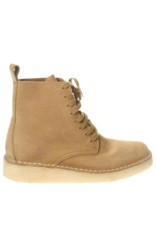 Botine de damă Clarks, Mărime 39, Culoare Bej, Preț 425,17 Lei, #138019944