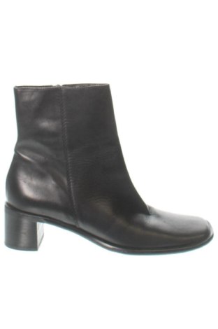 Botine de damă Coach, Mărime 38, Culoare Negru, Preț 1.060,31 Lei, #138025810