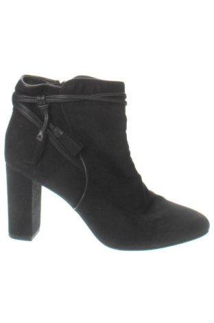 Botine de damă Graceland, Mărime 39, Culoare Negru, Preț 244,76 Lei, #138022157