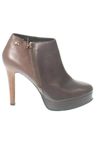Botine de damă Tommy Hilfiger, Mărime 37, Culoare Maro, Preț 895,00 Lei, #138026610