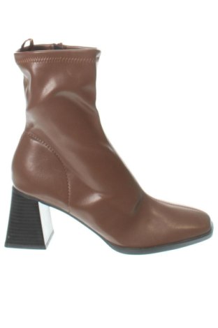 Botine de damă Unbranded, Mărime 38, Culoare Maro, Preț 152,22 Lei, #138007359