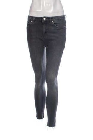 Blugi de femei Mango, Mărime M, Culoare Gri, Preț 99,73 Lei, #137984607
