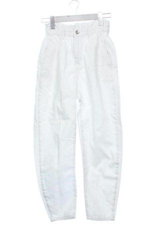 Damskie jeansy Zara, Rozmiar XS, Kolor Biały, Cena 63,50 zł, #137990011