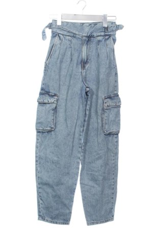 Női farmernadrág Bershka, Méret XXS, Szín Kék, Ár 4 256 Ft, #137991510