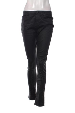 Damskie jeansy Bershka, Rozmiar L, Kolor Czarny, Cena 76,20 zł, #137994598