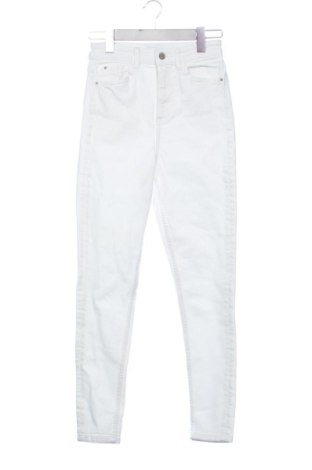 Дамски дънки Zara, Размер XS, Цвят Бял, Цена 15,00 €, #138001929